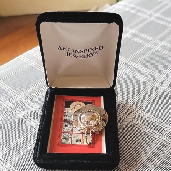 Susan Foster Artistic Triumphs Hat Brooch - Picture 2 of 5